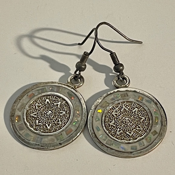 Vintage Sterling Silver & Opal Inlay Aztec Sun Calendar Earrings Made in Mexico - Picture 8 of 11